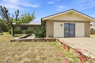 8738 S Sharps Rd, Globe, AZ 85501 - Photo 1