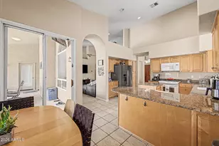 5426 E Anderson Dr, Scottsdale, AZ 85254 - Photo 3