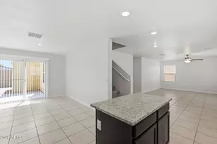 3933 S 82nd Dr, Phoenix, AZ 85043 - Photo 9