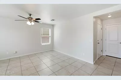 3935 S 82nd Drive, Phoenix, AZ 85043 - Photo 7