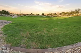 3935 S 82nd Dr, Phoenix, AZ 85043 - Photo 37
