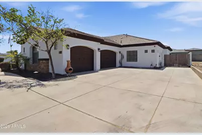 18135 W Missouri Avenue, Litchfield Park, AZ 85340 - Photo 3