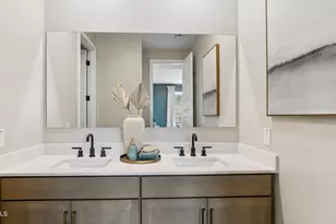 16910 S 26th Dr, Phoenix, AZ 85045 - Photo 37