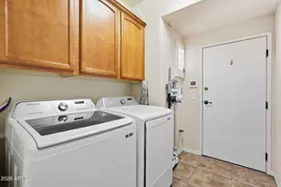 3935 E Rough Rider Road E, Phoenix, AZ 85050 - Photo 33