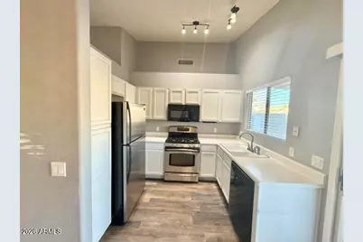 16130 W Jackson Street, Goodyear, AZ 85338 - Photo 7