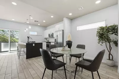 2727 E Thomas Road #5, Phoenix, AZ 85016 - Photo 11