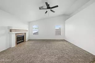 7146 W Voltaire Ave, Peoria, AZ 85381 - Photo 15