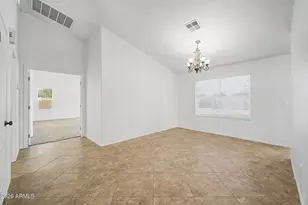 7146 W Voltaire Ave, Peoria, AZ 85381 - Photo 11