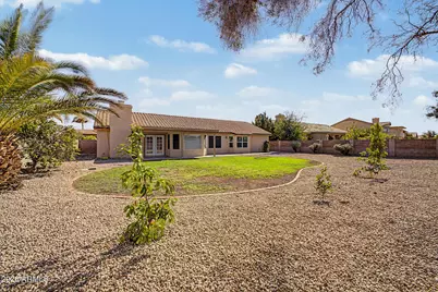 7146 W Voltaire Avenue, Peoria, AZ 85381 - Photo 43