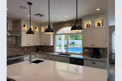 9195 N 101st Street, Scottsdale, AZ 85258 - Photo 3