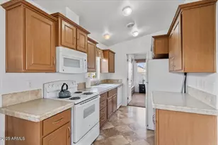 8865 E Baseline Rd, Mesa, AZ 85209 - Photo 11