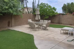4827 E Mossman Rd, Phoenix, AZ 85054 - Photo 17
