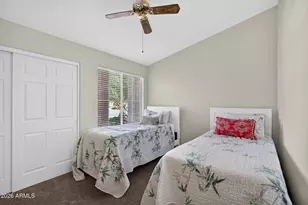 10209 E Coopers Hawk Dr, Sun Lakes, AZ 85248 - Photo 31