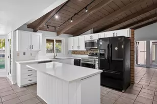 2702 S El Paradiso, Mesa, AZ 85202 - Photo 9