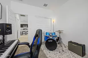 5557 E Axle Ln, San Tan Valley, AZ 85140 - Photo 23