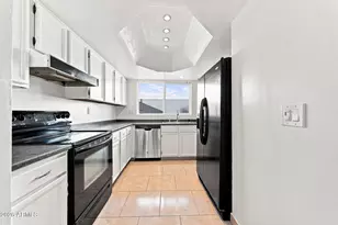 6321 W Becker Ln, Glendale, AZ 85304 - Photo 5