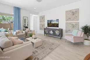 15039 W Desert Hollow Dr, Surprise, AZ 85387 - Photo 5
