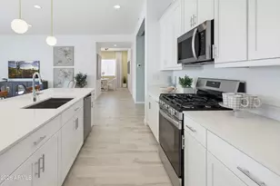 15039 W Desert Hollow Dr, Surprise, AZ 85387 - Photo 15