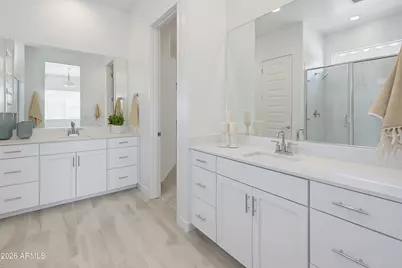 15039 W Desert Hollow Drive, Surprise, AZ 85387 - Photo 39