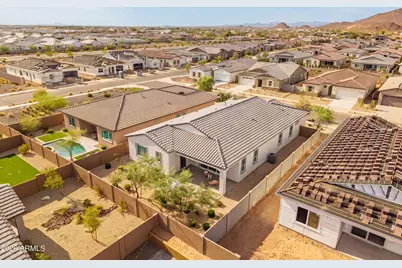 15039 W Desert Hollow Drive, Surprise, AZ 85387 - Photo 63