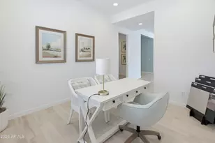 15039 W Desert Hollow Dr, Surprise, AZ 85387 - Photo 21