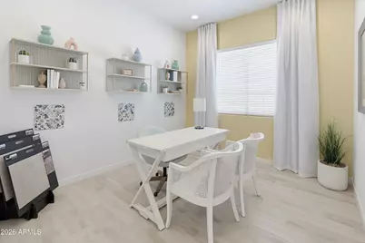 15039 W Desert Hollow Drive, Surprise, AZ 85387 - Photo 19