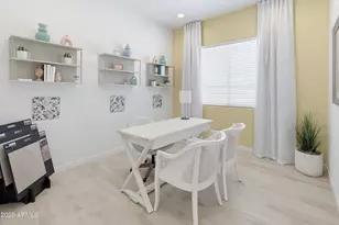 15039 W Desert Hollow Dr, Surprise, AZ 85387 - Photo 19