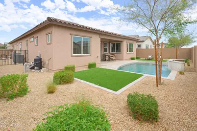 15053 W Desert Hollow Drive, Surprise, AZ 85387 - Photo 69