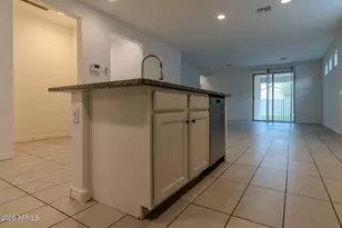 4219 S 57th Dr, Phoenix, AZ 85043 - Photo 13