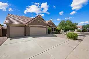 6672 S Vernon Dr, Chandler, AZ 85249 - Photo 3