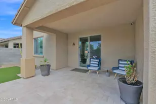 10219 W Lawrence Ln, Peoria, AZ 85345 - Photo 17