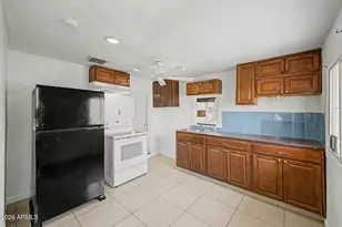 1722 S 7th Ave, Phoenix, AZ 85007 - Photo 15