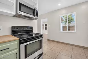 1007 E Citrus Wy, Phoenix, AZ 85014 - Photo 9