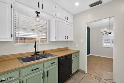 1007 E Citrus Way, Phoenix, AZ 85014 - Photo 11