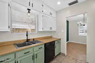 1007 E Citrus Wy, Phoenix, AZ 85014 - Photo 11
