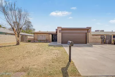 7313 N 46th Circle, Glendale, AZ 85301 - Photo 1