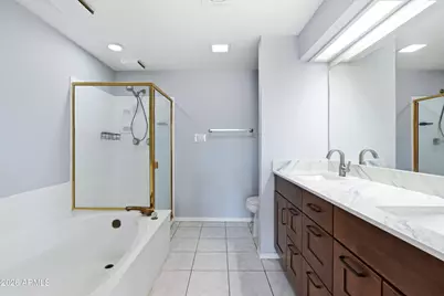 8300 E Via De Ventura Boulevard #1016, Scottsdale, AZ 85258 - Photo 9