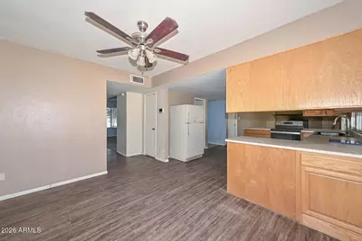 11840 N 49th Avenue, Glendale, AZ 85304 - Photo 11