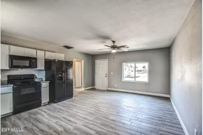 6807 N 61st Avenue, Glendale, AZ 85301 - Photo 15
