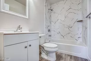 6807 N 61st Ave, Glendale, AZ 85301 - Photo 13