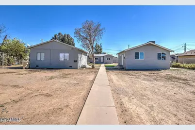 6807 N 61st Avenue, Glendale, AZ 85301 - Photo 1