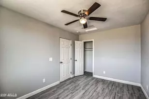 6807 N 61st Ave, Glendale, AZ 85301 - Photo 11