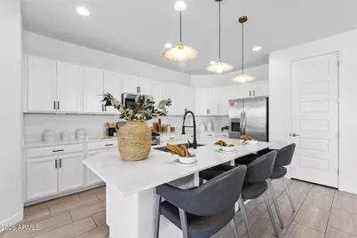 1232 E Irwin Avenue, Phoenix, AZ 85042 - Photo 13