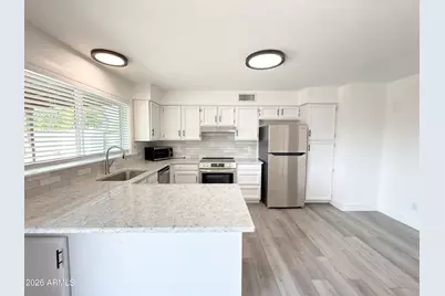 2601 E Hopi Avenue, Mesa, AZ 85204 - Photo 7