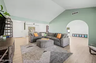 2415 W Dailey St, Phoenix, AZ 85023 - Photo 9