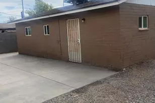 6706 N 55th Ave, Glendale, AZ 85301 - Photo 23