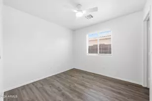 5715 S 17th Ave, Phoenix, AZ 85041 - Photo 17