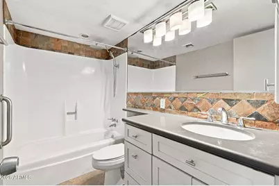 4201 E Camelback Road #31, Phoenix, AZ 85018 - Photo 15