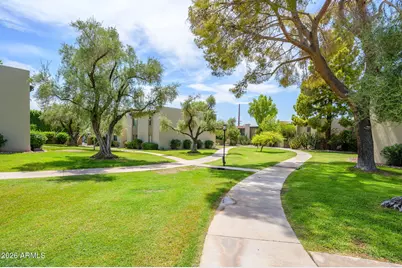 4201 E Camelback Road #31, Phoenix, AZ 85018 - Photo 1