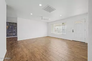 6836 N 33rd Dr, Phoenix, AZ 85017 - Photo 5